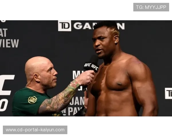 且咬且珍惜？回顾UFC赛场奇葩咬人事件与白大拿的果断处理